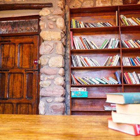 La Bergerie Auberge & Restaurant Уирган Екстериор снимка