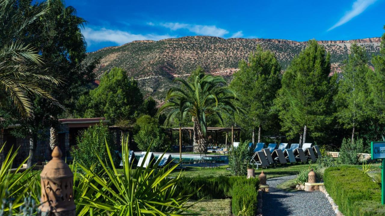La Bergerie Auberge & Restaurant Уирган Екстериор снимка