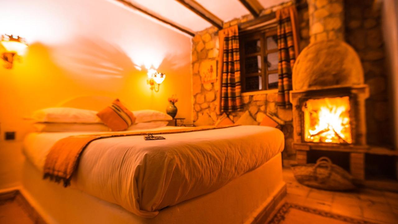 La Bergerie Auberge & Restaurant Уирган Екстериор снимка