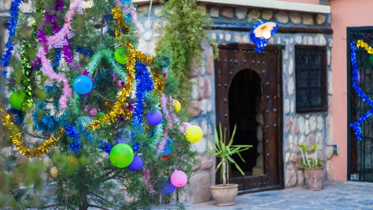 La Bergerie Auberge & Restaurant Уирган Екстериор снимка